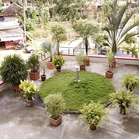 Slr Residency Subrahmanya Exterior photo