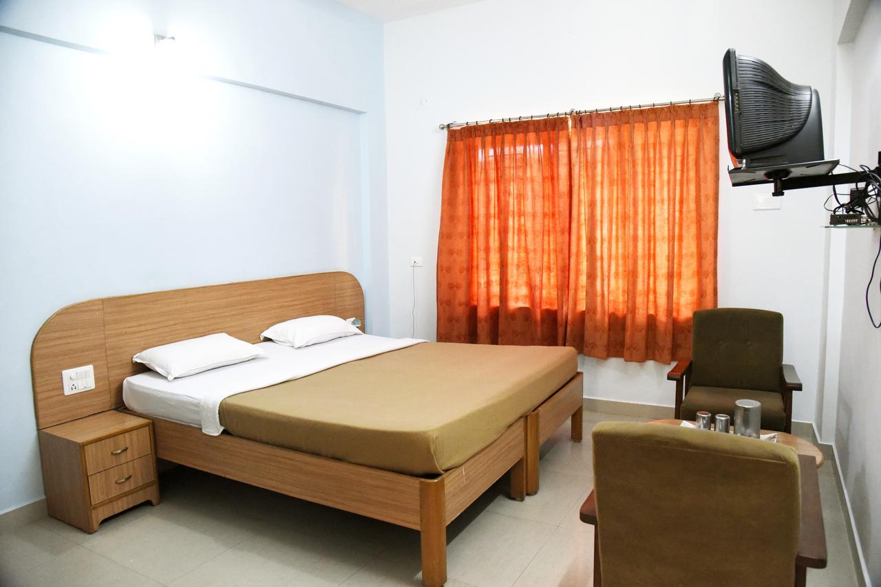 Slr Residency Subrahmanya Exterior photo